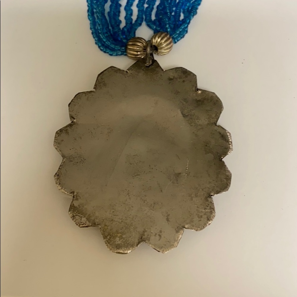 Rustic Chunky Necklace - Picture 5 of 5